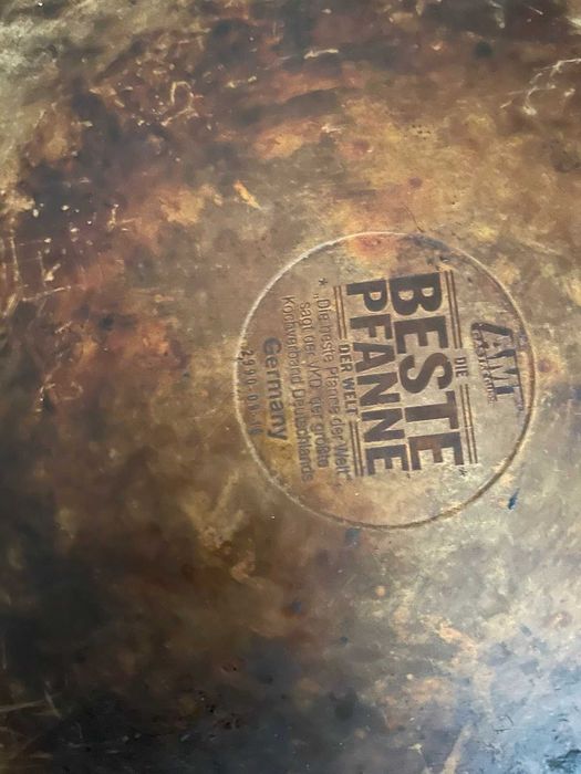 Маркови тигани и тенджера AMT