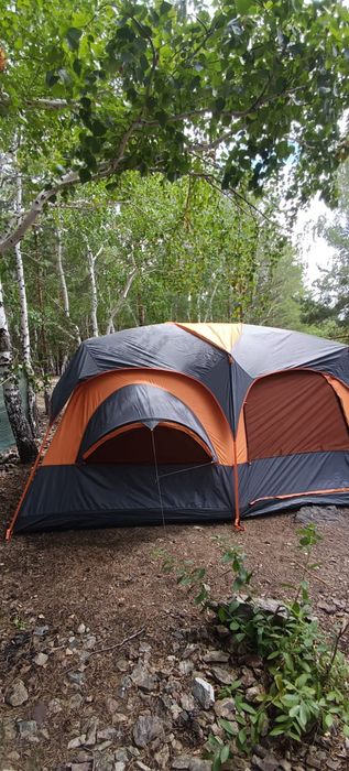 Продам палатку трехкомнатную