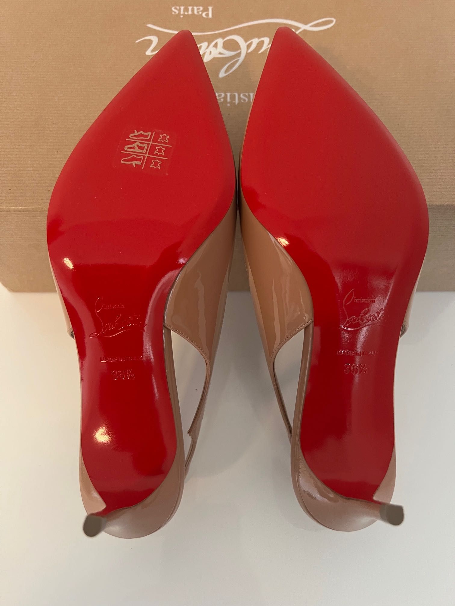 Pantofi Christian Loboutin Hot Chick Sling