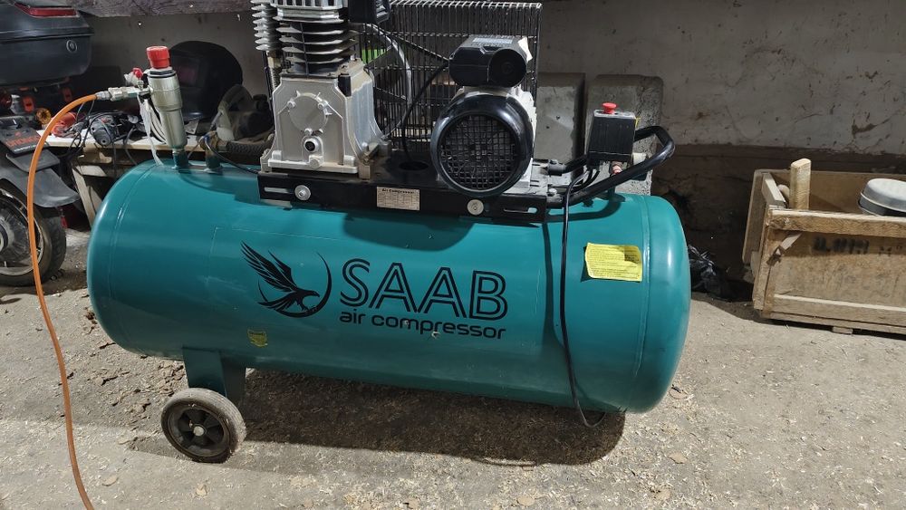 Компрессор сатылады, почти новый