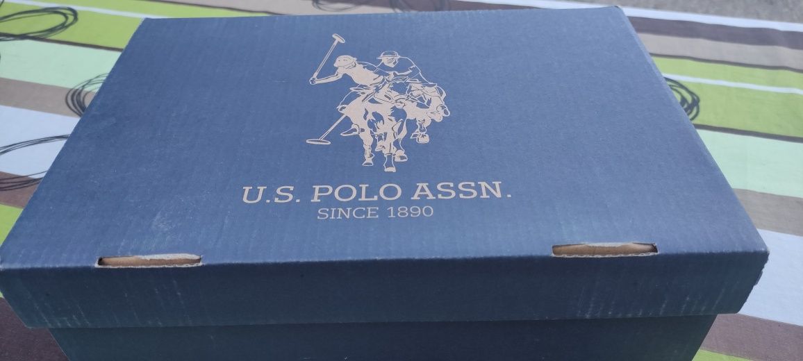 Adidași U.S. POLO .