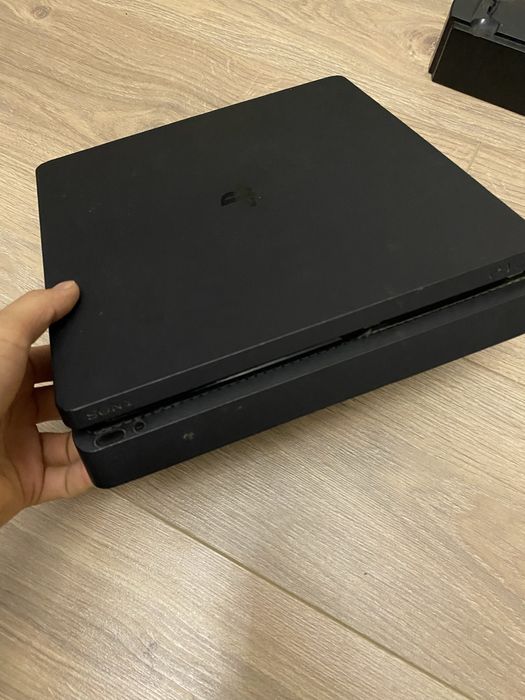 Плейстейшн Слим 4, PS 4