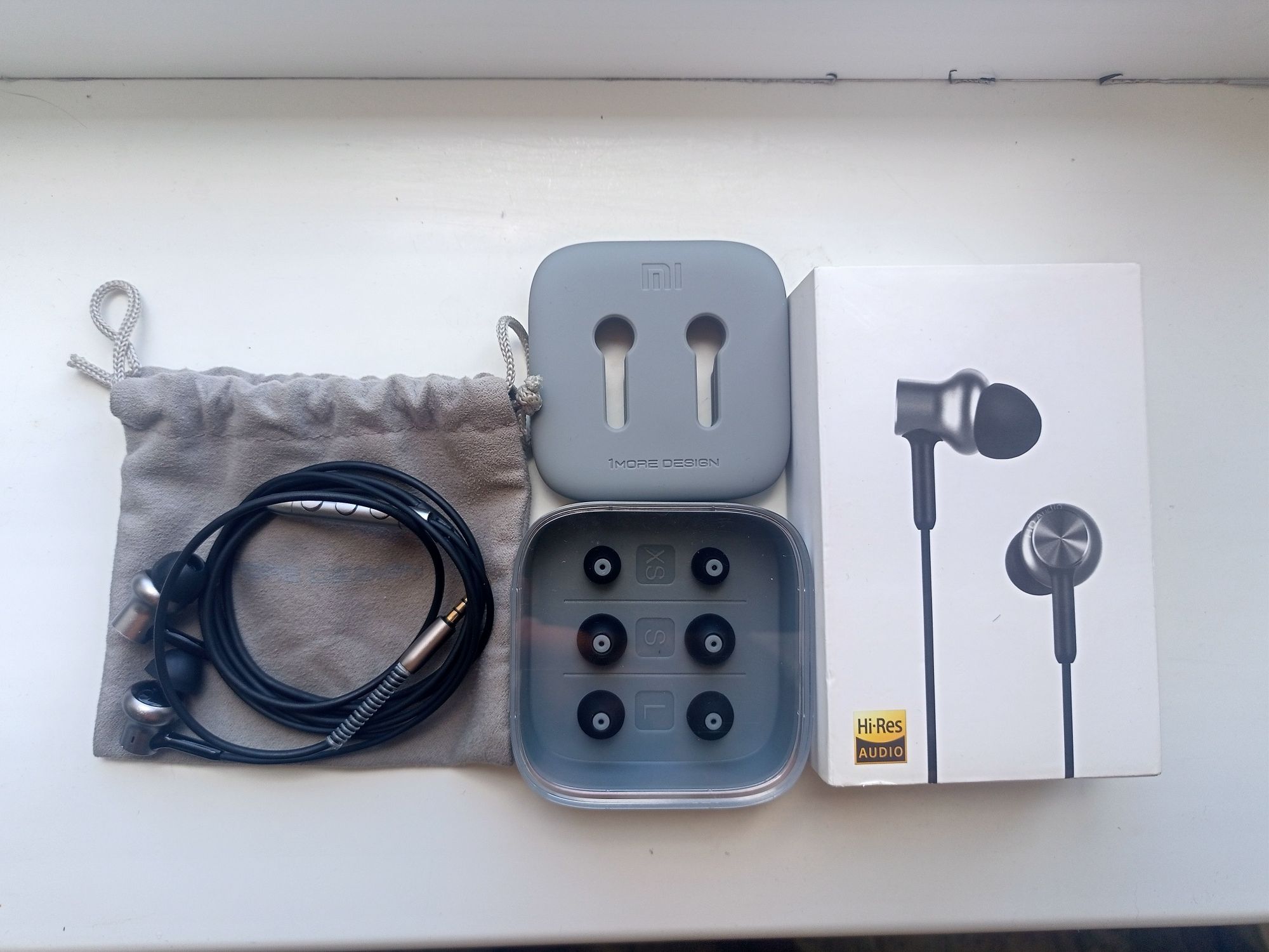 Наушники Mi In-Ear Headphone Pro HD