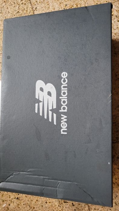 Маратонки New balance