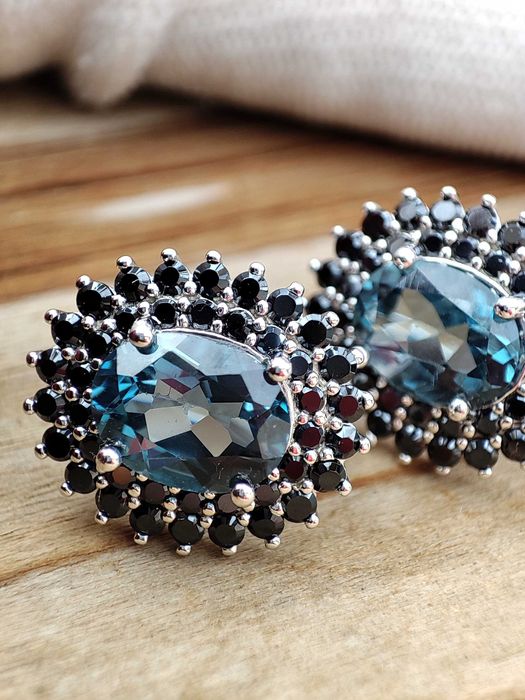 925 Cercei Cu Topaz Si Spinel