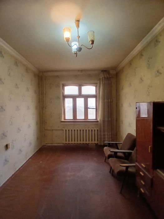 Продаётся 2-х комнатная квартира