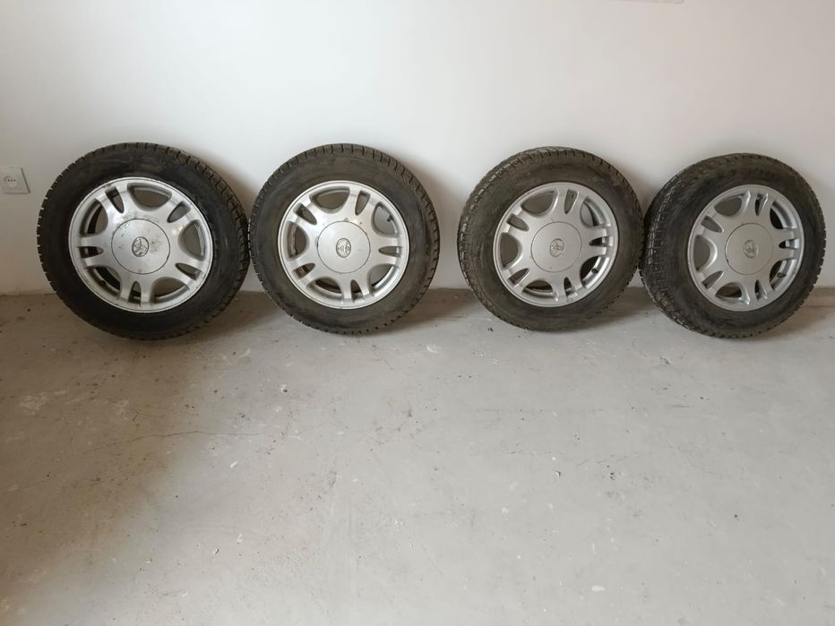 Продам срочно комплект от тойеты балоны в отличном состоянии