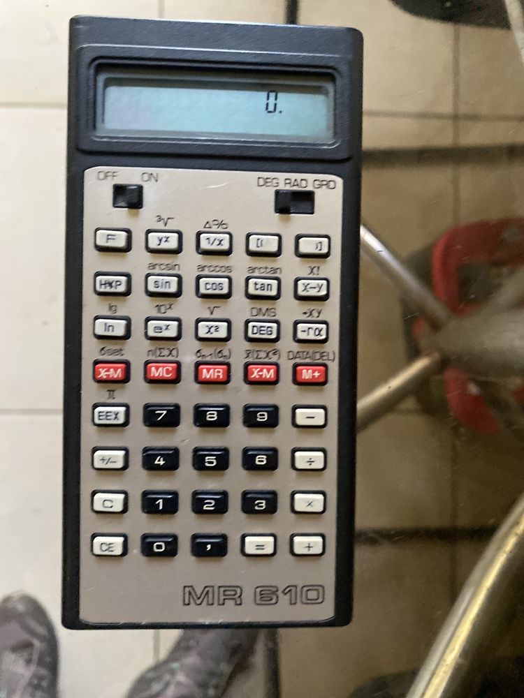 Винтидж калкулатор MR 610