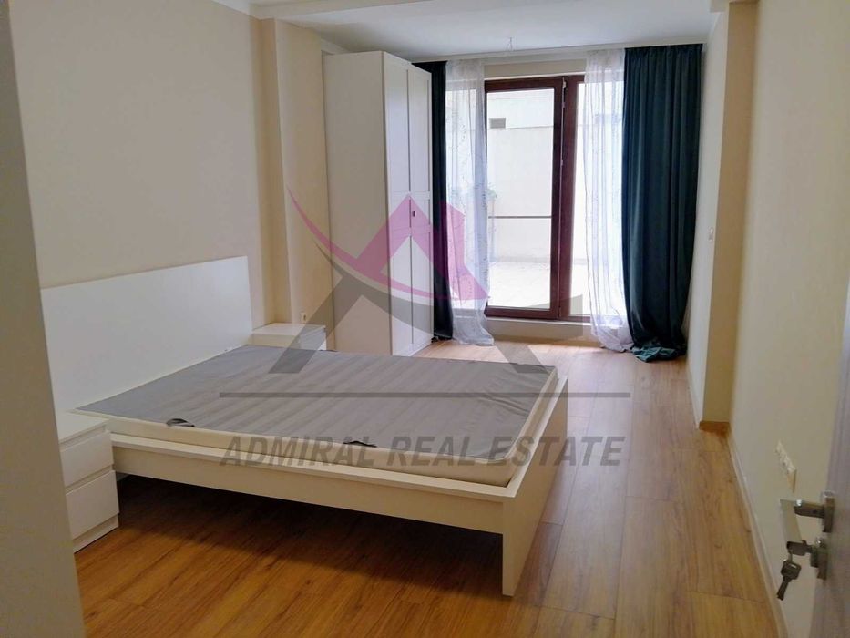 Продава се Двустаен апартамент в Варна, Бриз - 65 кв.м за 3077 €/кв.м - Снимка #5