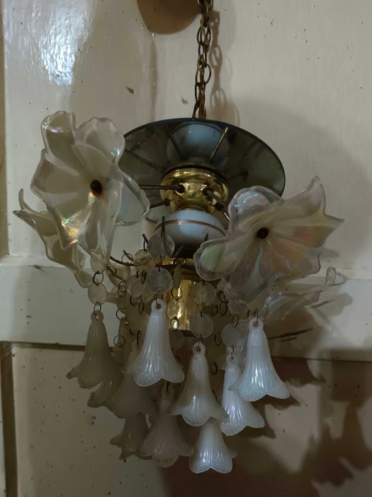 Люстра       б.у