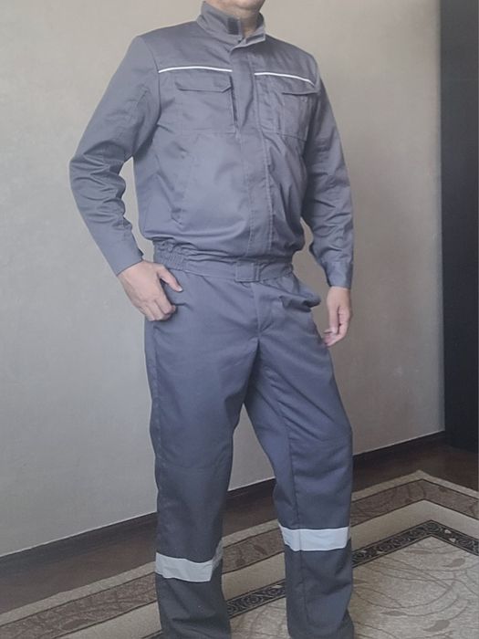 Спецодежда для рабочих, или для охранников