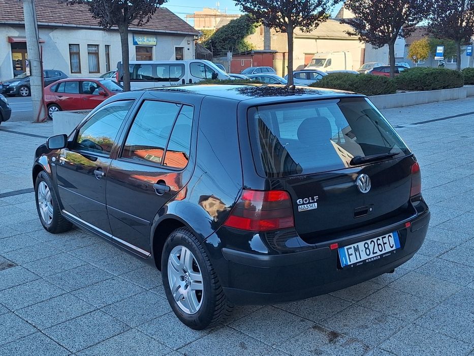Golf 4 1.4 benzina An 2003 euro 4 edition special