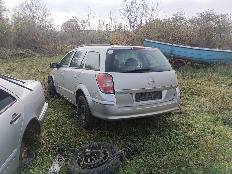 Опел Астра 1.7 CDTI Само на Части!!!