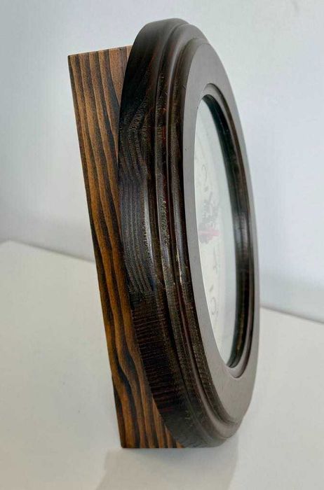 Винтидж дървен часовник с кварцов механизъм