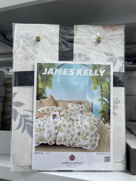 комплект постельного белья бренда James Kelly