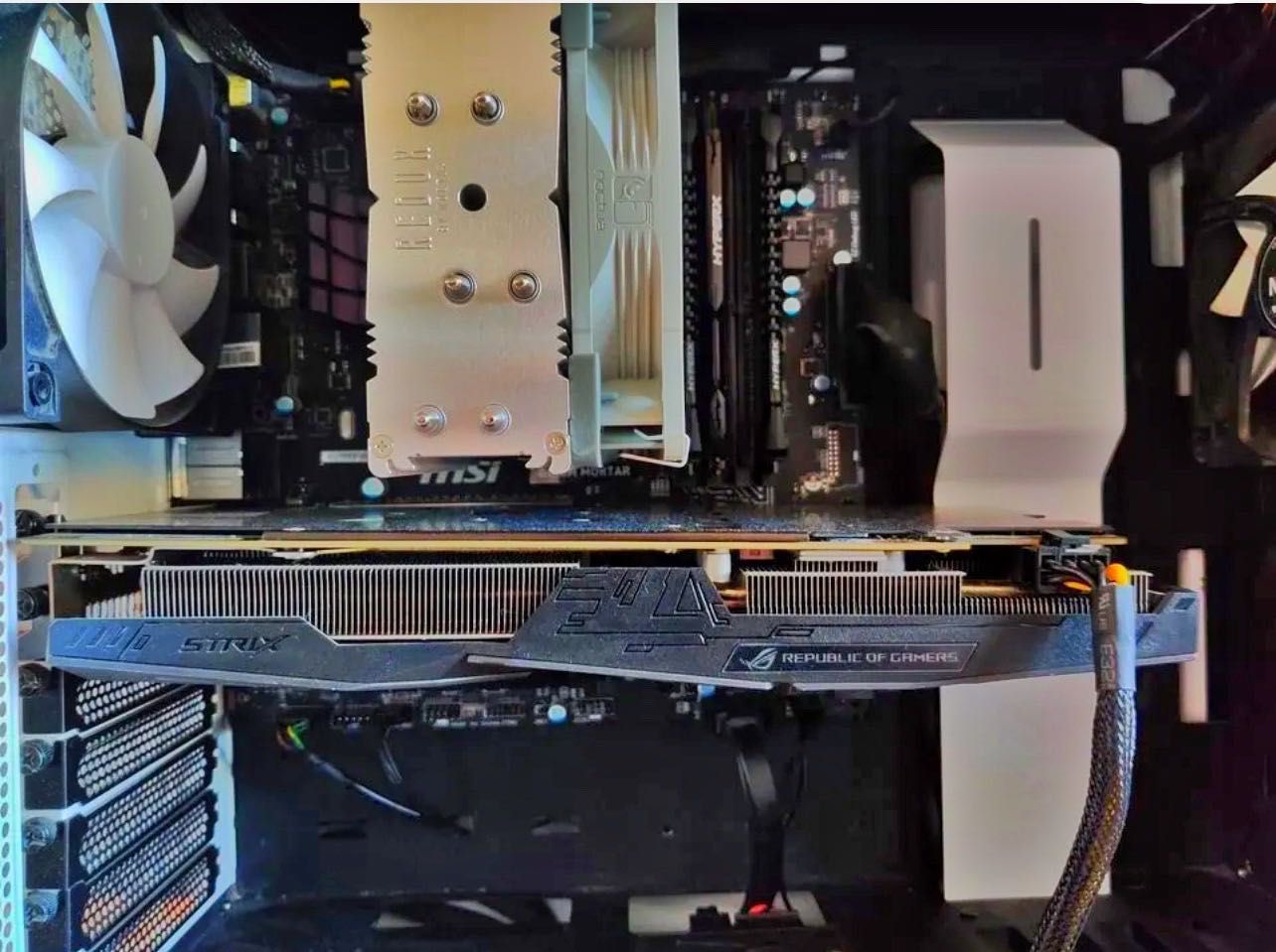 ASUS ROG Strix GeForce GTX 1060 6GB OC GDDR5