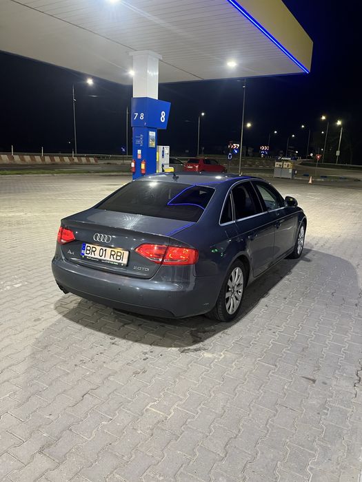 Audi A4 B8 2009 Manuala 2.0 TDI 143CP