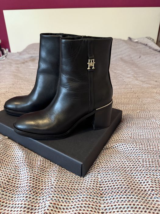 Боти Tommy Hilfiger 38