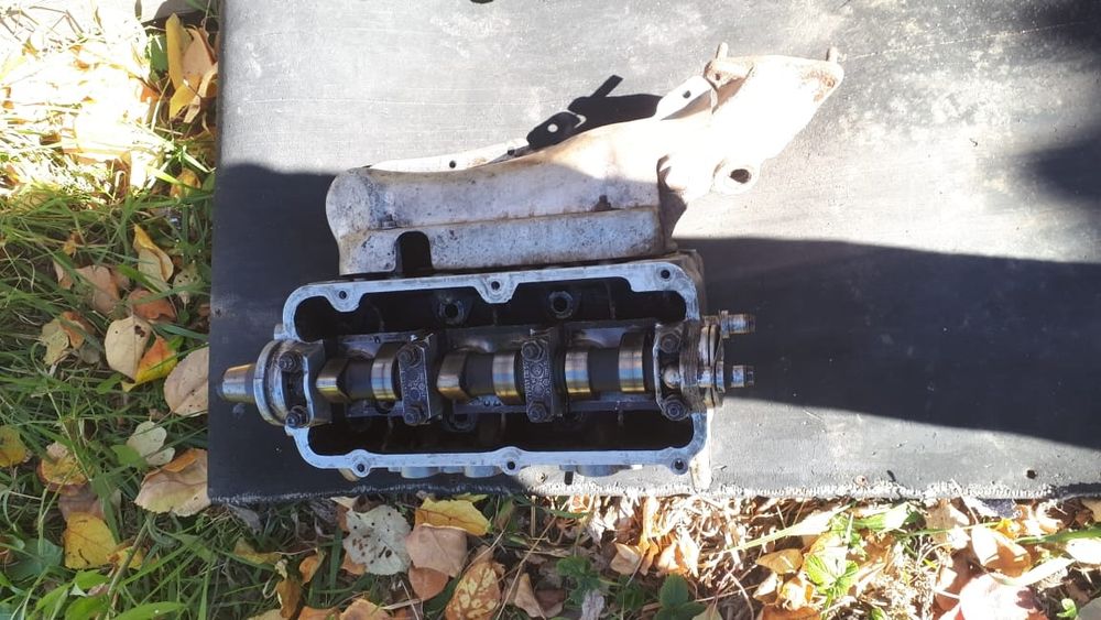 Продам головку Ауди С4