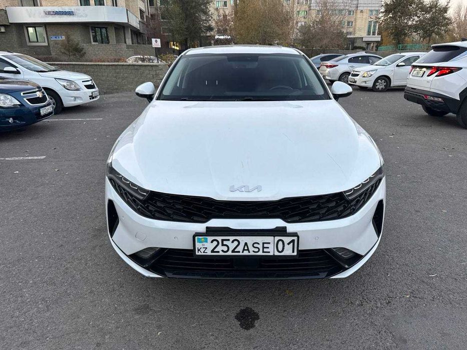 Прокат автомобилей по низким ценам от 12000 тенге