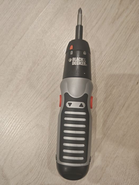 Електрическа отвертка Black and Decker