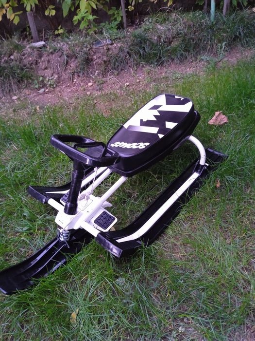 Шейна с кормило Scoutt