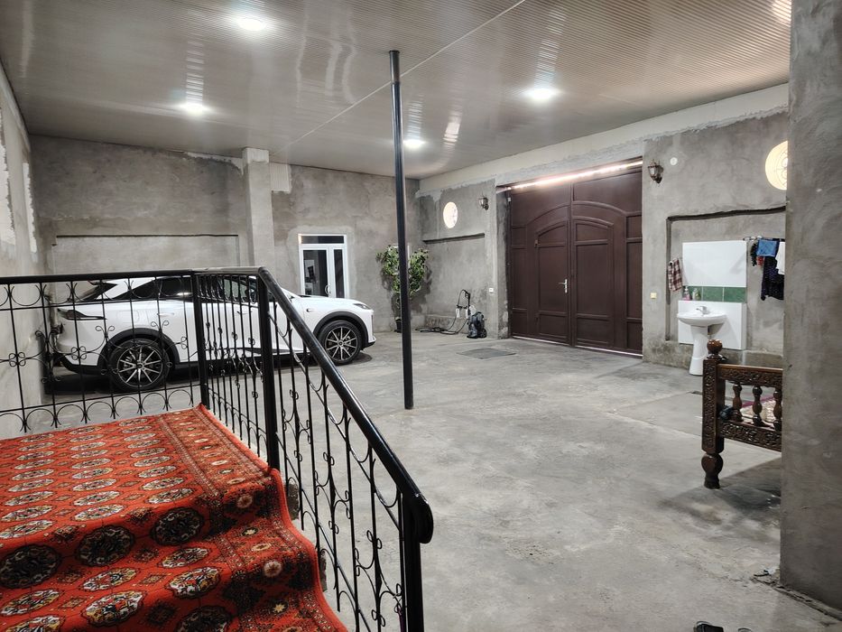 Продается Участок 4 сот  6 комнат , кухня, холл, кладовая, подвал