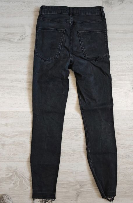 Vând blugi Zara de dama, marimea 36