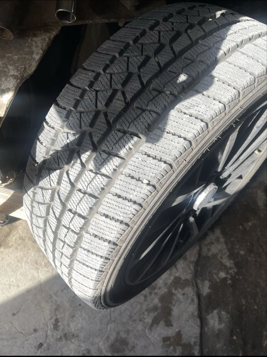 Зимняя резина на сонату и камри 235/45/18