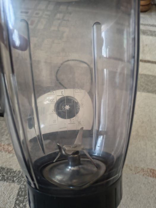 Блендер Bosch MMB 1007/03 
Контролна лампа
Безстепе