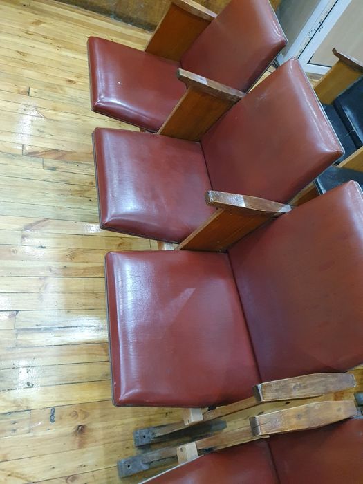 Кресла для зала, актового или конференц — 50 000 сум!