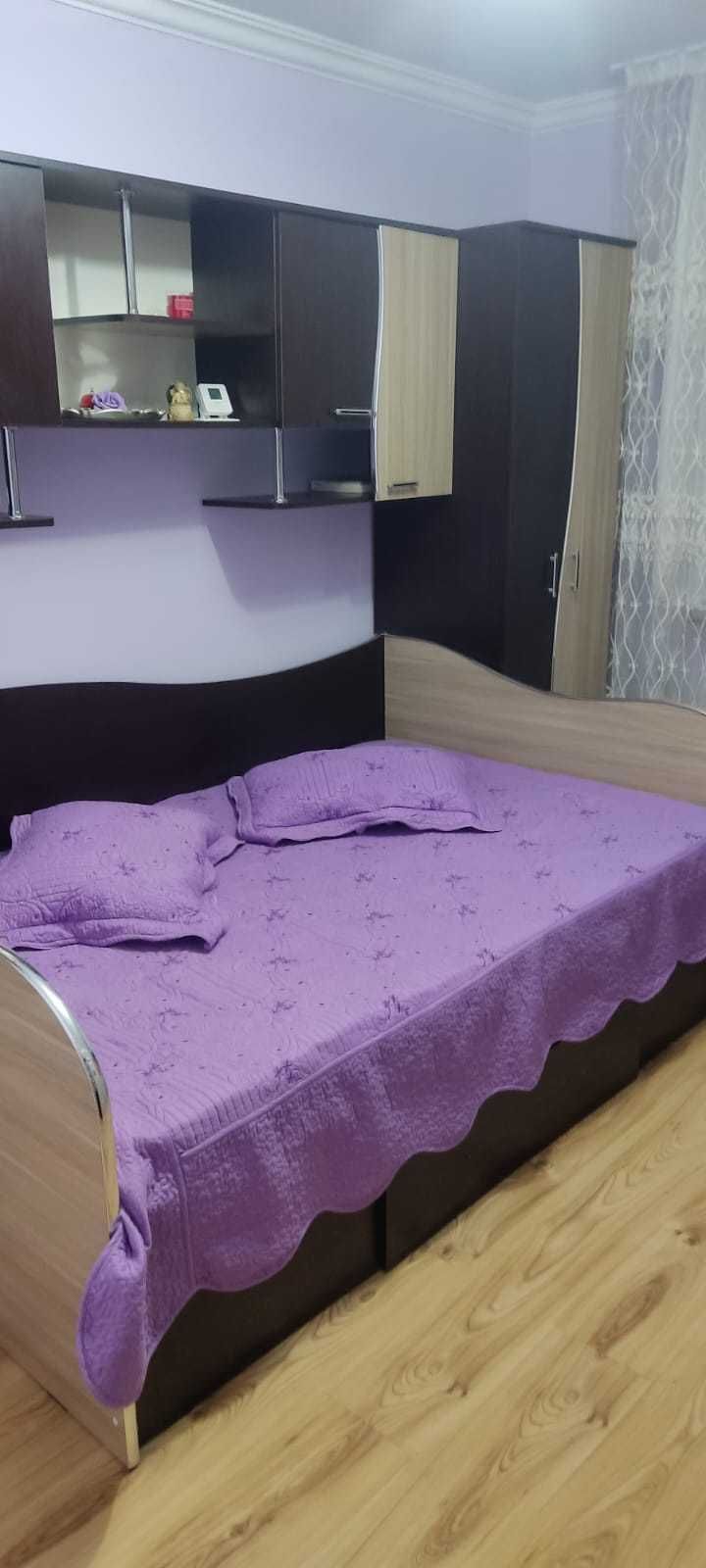 Vand Apartament 3 camere