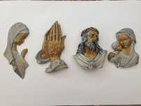 Statuete ipsos religioase