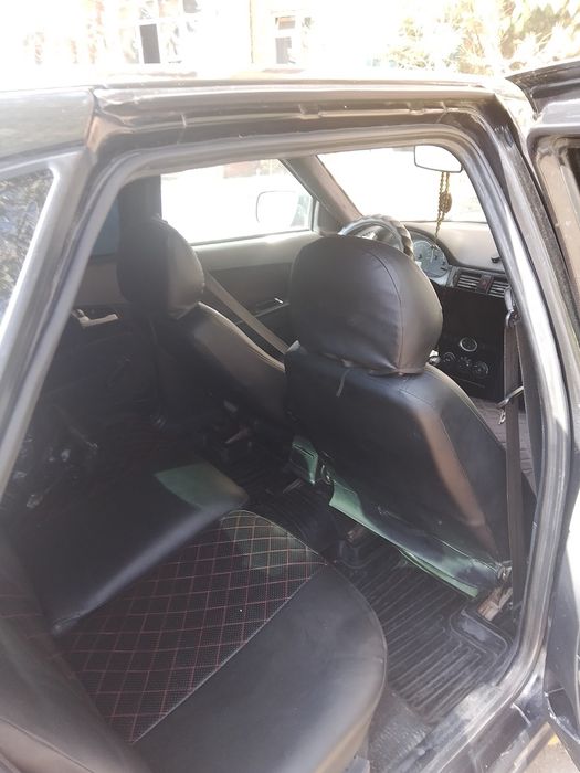 Приора  сотилади