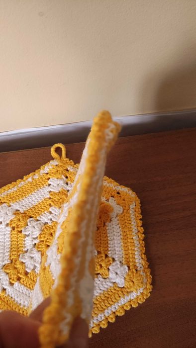 Кухненски ръкохватки плетени на една кука