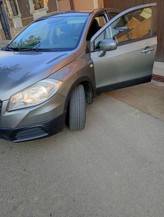 Suzuki SX4 scros 2015