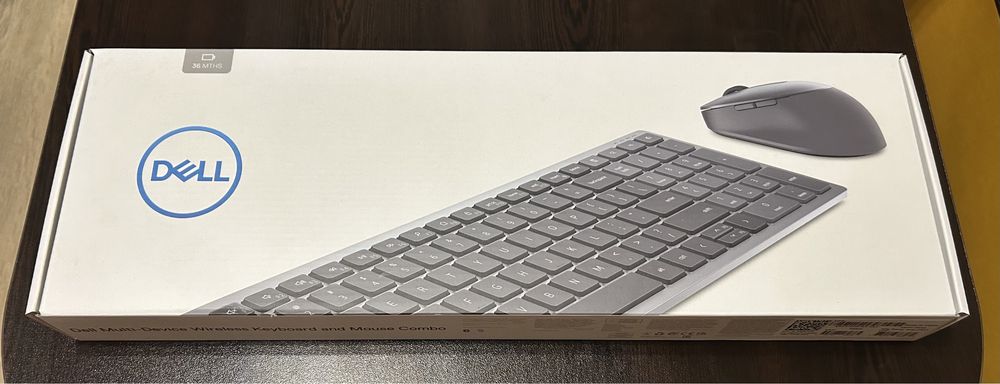 Dell Multi-Device Wireless Keyboard and Mouse Combo KM7120W