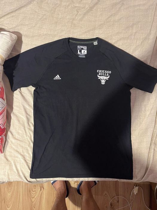 Тениска Chicago Bulls на Adidas