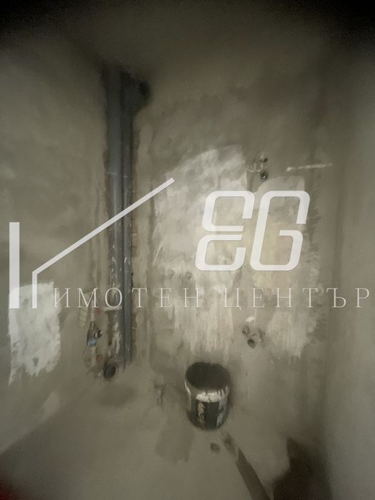 Продава се Двустаен апартамент в Варна, Погреби - 96 кв.м за 1303 €/кв.м - Снимка #10