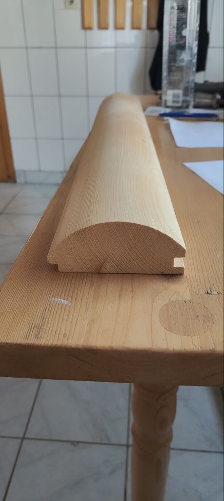 Vând lambriu semirotund grosime 40 mm