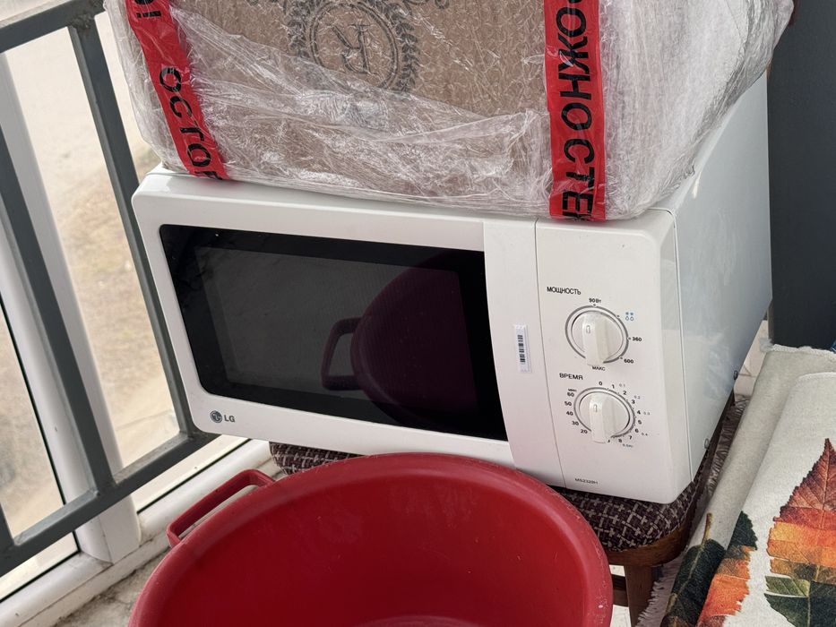 Микроволновка на запчасти