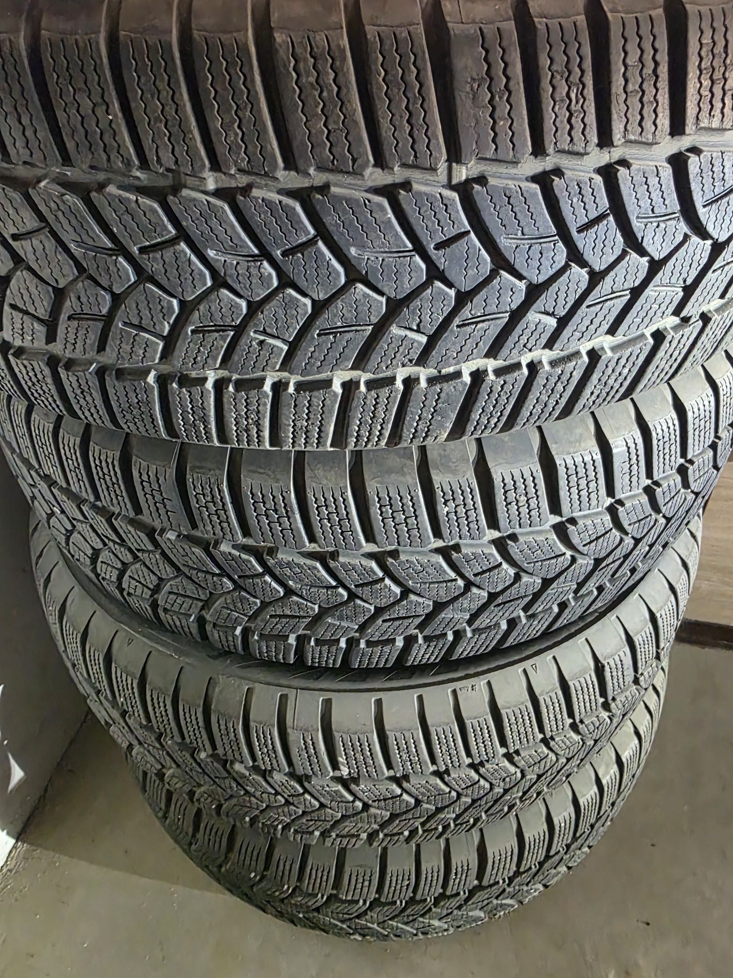 Firestone Winterhawk 3 205/60/16