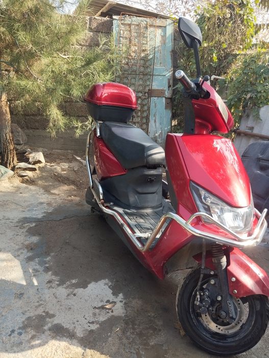 Продается электро скутер без аккумуляторов