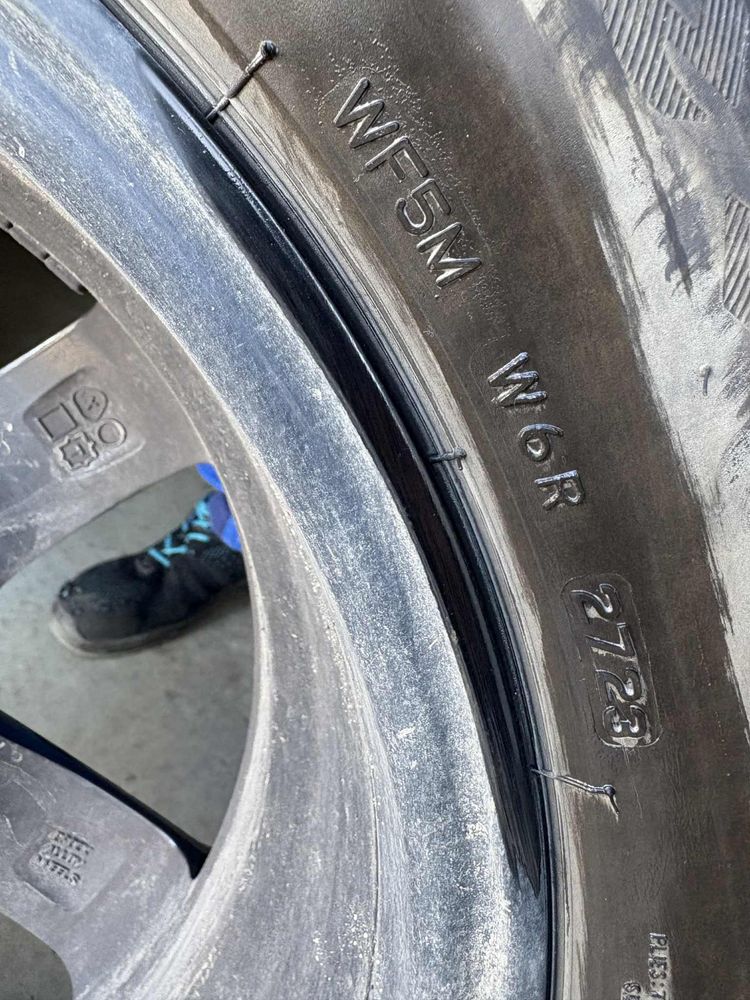 Зимни гуми Firestone 215/60/16 + джанти RC Design