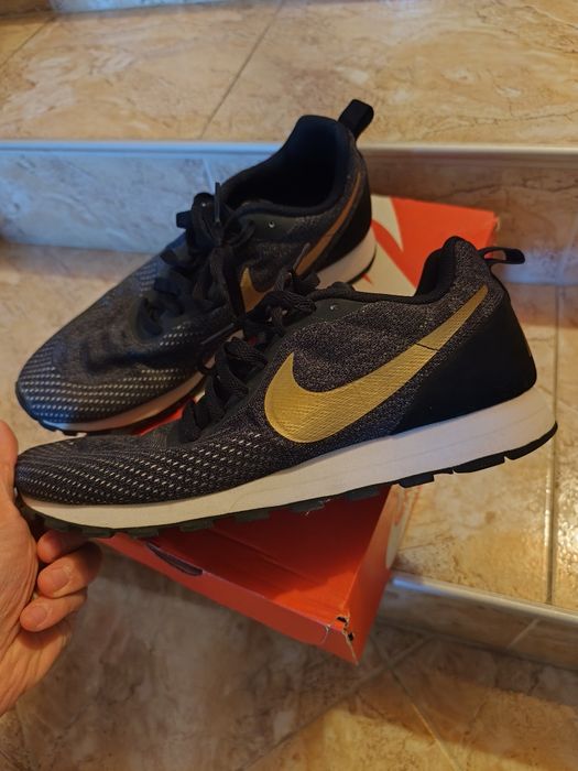 Nike Men Md Runner 2 Eng Mesh