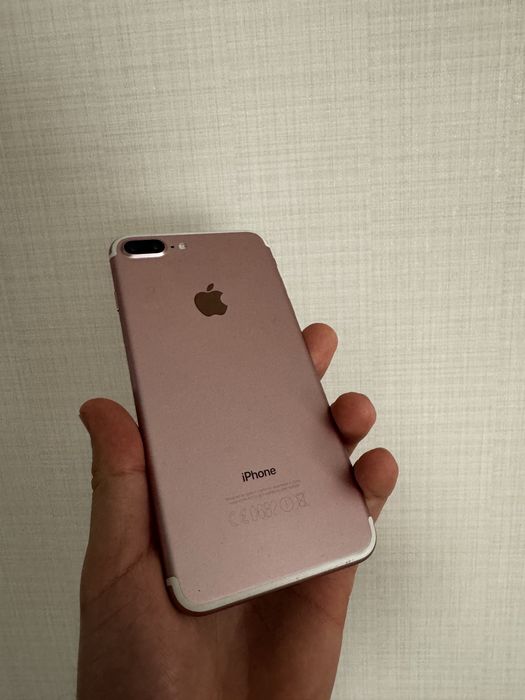 iPhone 7 plus rose gold 32gb