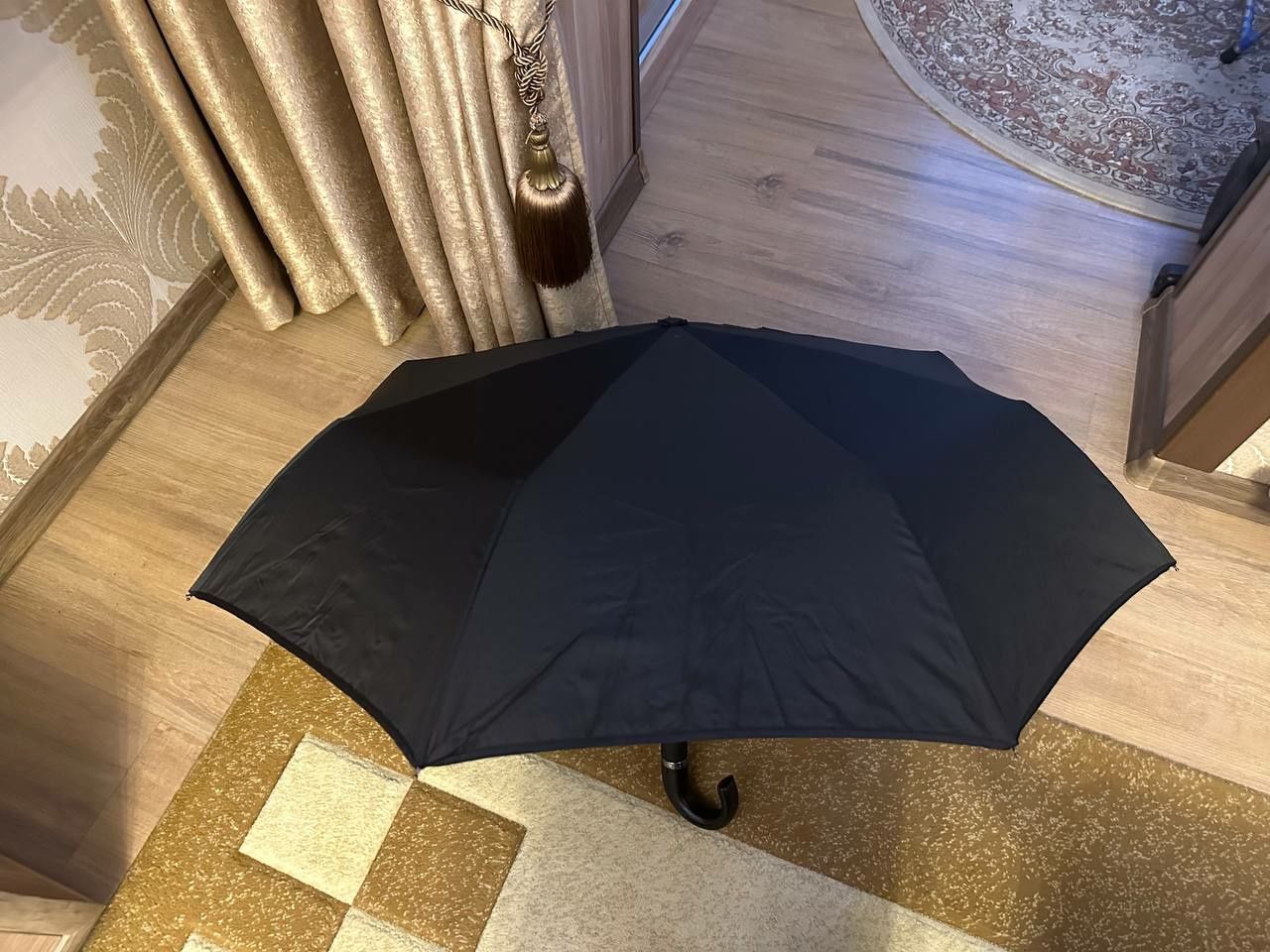 Новый зонт Mango черный мужской
