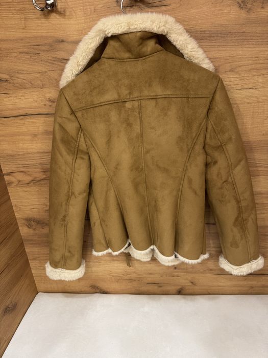 Оригинално яке/кожух на GUESS