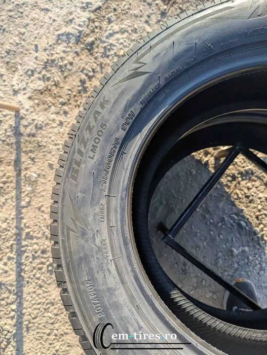 Anvelopa Iarna 215/60 R16 BRIDGESTONE Blizzak LM005 99H