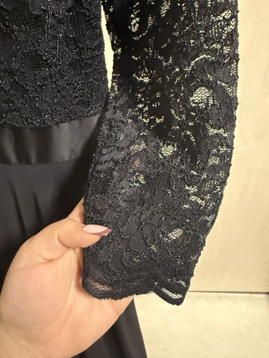 Рокля SWING с дантела